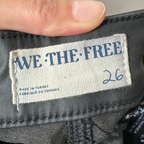 Free People Pacifica Coated Straight Leg Jeans in Black Size 26 - Picture 5 of 7